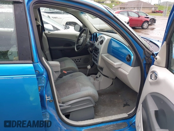 2008 Chrysler PT Cruiser with VIN 3A8FY48B38T150711, listed as a IAAI auction lot 42123255 with 220,056 mi miles. Bid and sale history available at carsss.com. Image 5.