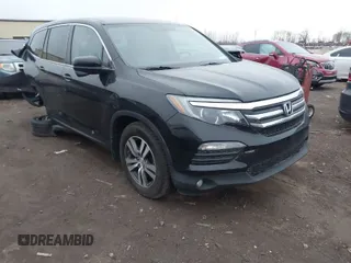 2016 Honda Pilot EX with VIN 5FNYF6H38GB040082, listed as a IAAI auction lot 41837136 with 147,562 mi miles. Bid and sale history available at carsss.com. Image 1.