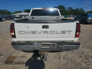 2006 Chevrolet Silverado 1500 LT2 with VIN 1GCEK19B96Z250917, listed as a Copart auction lot 52997975 with 247,189 mi miles and Salvage Title. Bid and sale history available at DreamBid. Image 6.