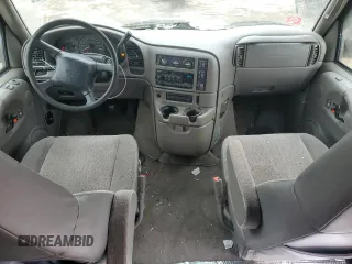 2003 Chevrolet Astro z VIN 1GNDM19X13B124662, wystawiony jako Copart lot #44017475 z przebiegiem 156 977 mil mil oraz Czysty tytuł • Clean title. Historia ofert i sprzedaży dostępna na DreamBid. Obrazek 8.
