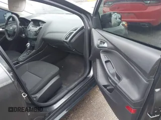 2015 Ford Focus SE with VIN 1FADP3F28FL219552, listed as a IAAI auction lot 41959648 with 128,590 mi miles. Bid and sale history available at carsss.com. Image 5.
