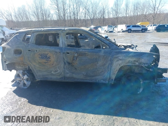 2019 Jeep Compass Latitude with VIN 3C4NJDBB3KT760907, listed as a IAAI auction lot 40654559 with 103,155 mi miles and . Bid and sale history available at DreamBid. Image 14.