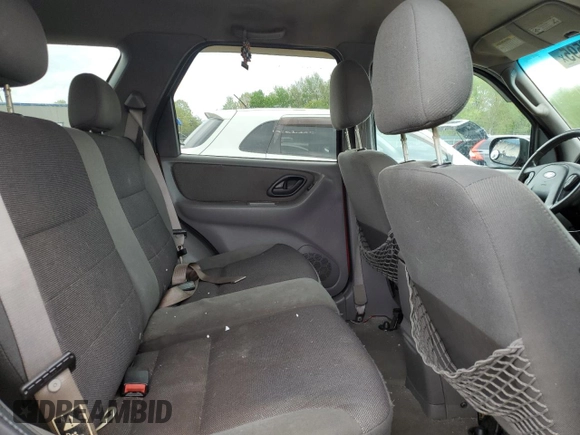 2002 Ford Escape XLT Choice with VIN 1FMCU04132KB16848, listed as a Copart auction lot 55266595 with 205,451 mi miles and Salvage title. Bid and sale history available at DreamBid. Image 11.