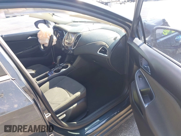 2017 Chevrolet Cruze LT with VIN 3G1BE5SM1HS566186, listed as a IAAI auction lot 42004473 with 130,158 mi miles and . Bid and sale history available at DreamBid. Image 5.