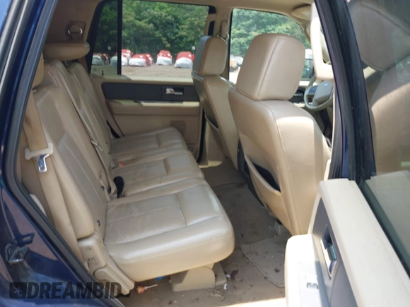 2008 Ford Expedition SSV with VIN 1FMFU16518LA82687, listed as a IAAI auction lot 42420358 with 265,228 mi miles and . Bid and sale history available at DreamBid. Image 8.