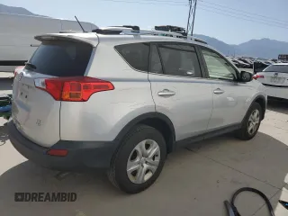 2015 Toyota RAV4 LE with VIN JTMBFREV5FD164524, listed as a Copart auction lot 61416385 with 185,933 mi miles and Salvage title. Bid and sale history available at DreamBid. Image 3.