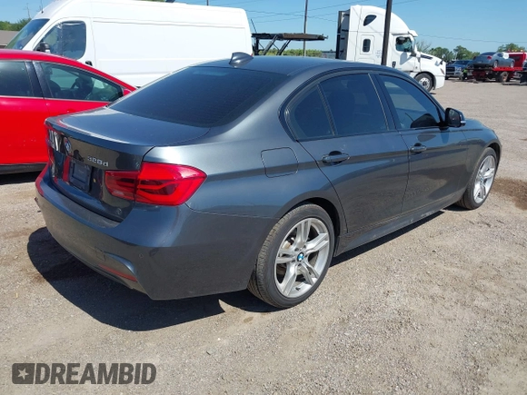 2018 BMW 3 Series с VIN WBA8F1C54JAE92929, выставлен на аукционе IAAI как лот 42236074 с пробегом 87 285 миль миль и . История ставок и продаж доступна на DreamBid. Изображение 4.
