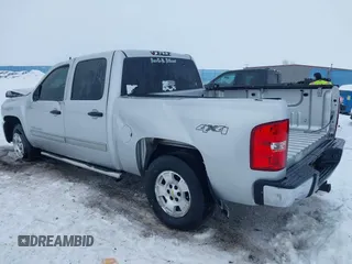 2013 Chevrolet Silverado 1500 LT with VIN 3GCPKSE72DG164006, listed as a IAAI auction lot 41483800 with 126,105 mi miles. Bid and sale history available at carsss.com. Image 3.