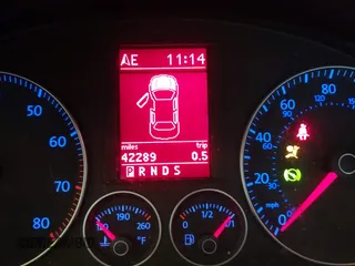 2008 Volkswagen Eos Lux с VIN WVWFA71FX8V004686, выставлен на аукционе IAAI как лот 42256349 с пробегом 42 289 миль миль и . История ставок и продаж доступна на DreamBid. Изображение 7.