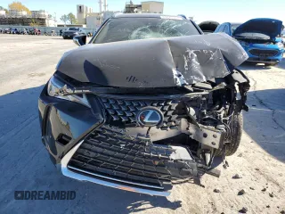 2020 Lexus UX 200 with VIN JTHP3JBH3L2021253, listed as a Copart auction lot 81670944 with 42,604 mi miles and Salvage title. Bid and sale history available at DreamBid. Image 5.