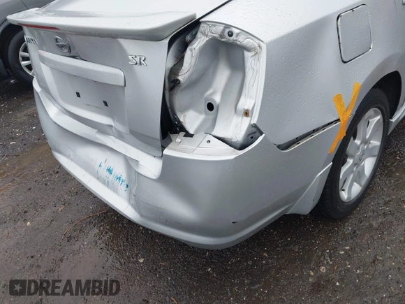 2011 Nissan Sentra SR with VIN 3N1AB6AP1BL654544, listed as a IAAI auction lot 41956381 with 127,715 mi miles and . Bid and sale history available at DreamBid. Image 12.