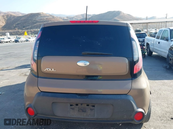2014 Kia Soul with VIN KNDJN2A24E7064333, listed as a IAAI auction lot 40606019 with 1 mi miles. Bid and sale history available at carsss.com. Image 17.