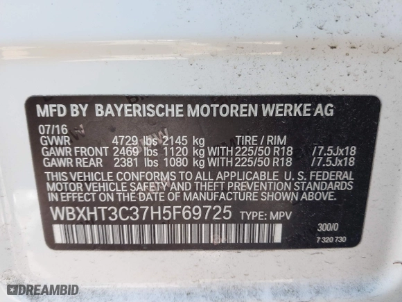 2017 BMW X1 xDrive28i with VIN WBXHT3C37H5F69725, listed as a IAAI auction lot 41588095 with 109,704 mi miles. Bid and sale history available at carsss.com. Image 9.