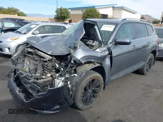 2021 Volkswagen Atlas SEL с VIN 1V2BR2CA2MC520525, выставлен на аукционе IAAI как лот 41398262 с пробегом 48 107 миль миль и . История ставок и продаж доступна на DreamBid. Изображение 18.