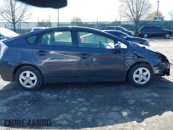 2011 Toyota Prius I with VIN JTDKN3DUXB5298300, listed as a IAAI auction lot 41988147 with 182,138 mi miles. Bid and sale history available at carsss.com. Image 13.
