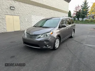 2016 Toyota Sienna Limited Premium with VIN 5TDYK3DC5GS726222, listed as a Copart auction lot 90139475 with 127,550 mi miles and Salvage title. Bid and sale history available at DreamBid. Image 11.
