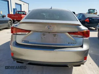 2018 Lexus IS 300 z VIN JTHBA1D26J5075568, wystawiony jako Copart lot #52537325 z przebiegiem 141 430 mil mil oraz Szkody całkowita. Historia ofert i sprzedaży dostępna na DreamBid. Obrazek 6.