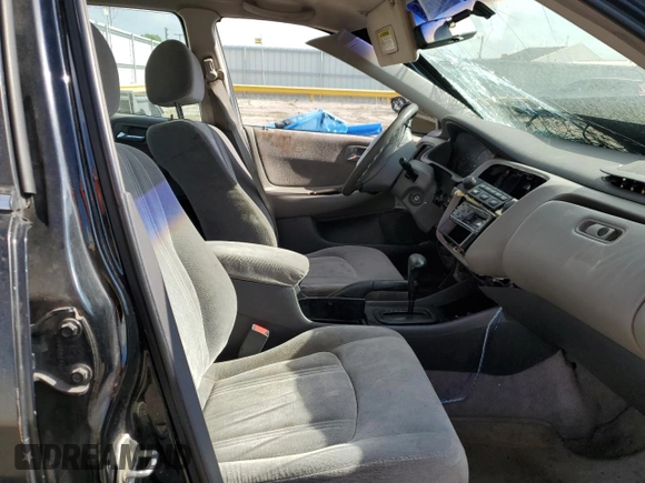 2000 Honda Accord LX z VIN 1HGCG5648YA015725, wystawiony jako Copart lot #56714905 z przebiegiem Nie podano mil oraz Szkoda całkowita • Salvage title. Historia ofert i sprzedaży dostępna na DreamBid. Obrazek 7.