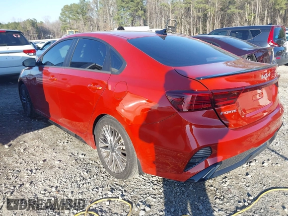 2022 Kia Forte GT-Line with VIN 3KPF54AD0NE500887, listed as a IAAI auction lot 41658792 with 17,925 mi miles and . Bid and sale history available at carsss.com. Image 3.
