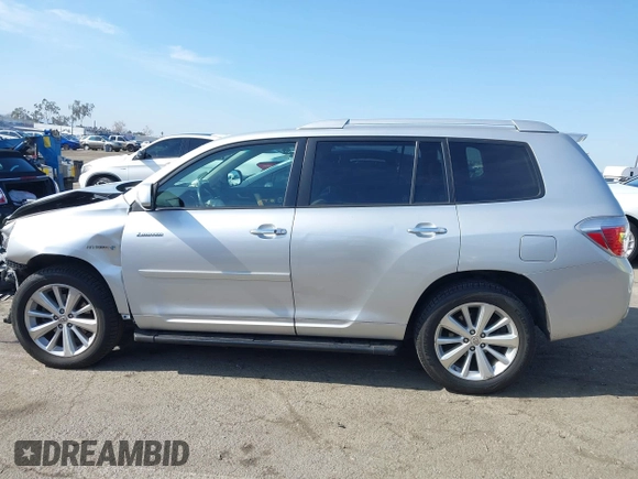2008 Toyota Highlander Hybrid with VIN JTEEW41AX82008556, listed as a IAAI auction lot 41409295 with 201,687 mi miles. Bid and sale history available at carsss.com. Image 15.