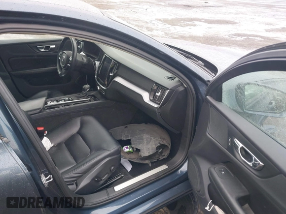 2019 Volvo S60 Momentum with VIN 7JRA22TK1KG014749, listed as a IAAI auction lot 41538244 with 68,224 mi miles. Bid and sale history available at carsss.com. Image 5.