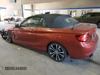 2020 BMW 2 Series 230i xDrive with VIN WBA2K1C09L7E19061, listed as a Copart auction lot 75654464 with 35,785 mi miles and Salvage Title. Bid and sale history available at carsss.com. Image 2.