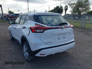 2021 Nissan Kicks S with VIN 3N1CP5BV1ML542279, listed as a IAAI auction lot 40703997 with 35,946 mi miles and . Bid and sale history available at DreamBid. Image 3.