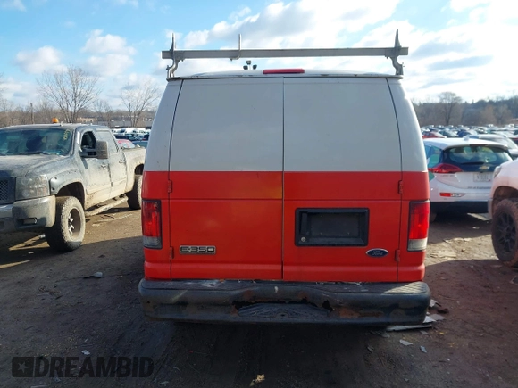 2011 Ford Econoline Cargo Commercial with VIN 1FTSE3ELXBDB31009, listed as a IAAI auction lot 41685713 with 249,589 mi miles. Bid and sale history available at carsss.com. Image 16.