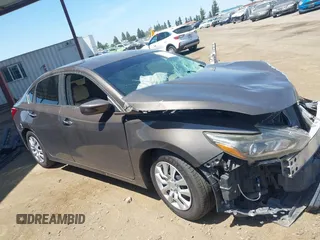 2016 Nissan Altima S z VIN 1N4AL3AP2GN313918, wystawiony jako IAAI lot #42193079 z przebiegiem 111 007 mil mil oraz . Historia ofert i sprzedaży dostępna na DreamBid. Obrazek 14.