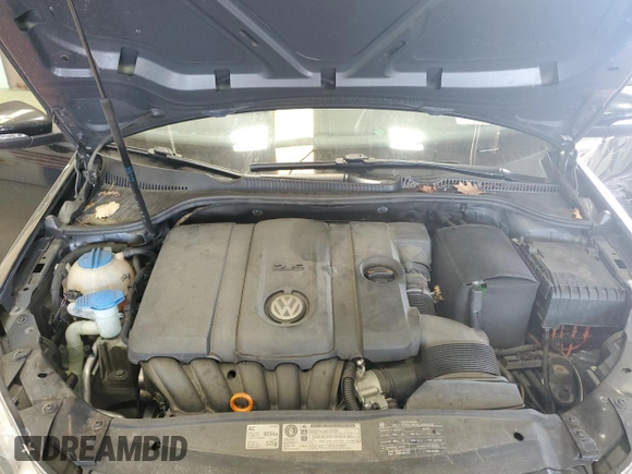 2011 Volkswagen Golf с VIN WVWDB7AJ0BW180480, выставлен на аукционе Copart как лот 53612765 с пробегом 52 836 миль миль и Списание • Salvage title. История ставок и продаж доступна на DreamBid. Изображение 11.