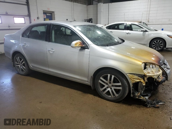 2006 Volkswagen Jetta 1.9L TDI with VIN 3VWDT71K16M682732, listed as a Copart auction lot 49012085 with 299,779 mi miles and Salvage title. Bid and sale history available at DreamBid. Image 4.
