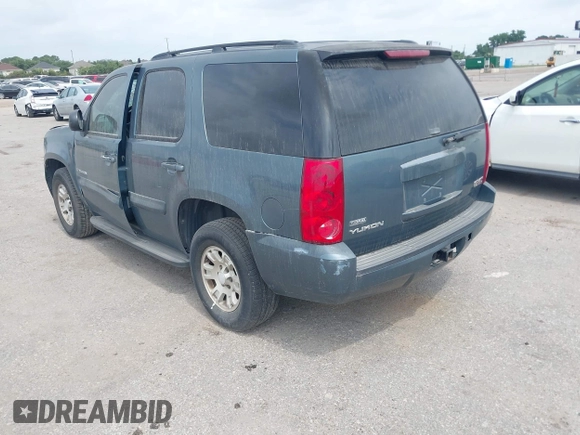 2008 GMC Yukon SLT 4SB z VIN 1GKFC13048R156654, wystawiony jako IAAI lot #42413017 z przebiegiem 314 668 mil mil oraz . Historia ofert i sprzedaży dostępna na DreamBid. Obrazek 3.