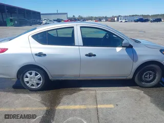 2018 Nissan Versa Sedan SV with VIN 3N1CN7APXJL830463, listed as a IAAI auction lot 41740199 with 94,405 mi miles. Bid and sale history available at carsss.com. Image 13.