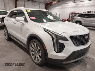 2020 Cadillac XT4 AWD Premium Luxury with VIN 1GYFZDR47LF073892, listed as a IAAI auction lot 42173334 with 40,289 mi miles. Bid and sale history available at carsss.com. Image 1.