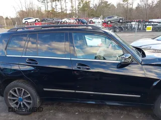 2015 Mercedes-Benz GLK with VIN WDCGG8JB2FG424783, listed as a IAAI auction lot 41752844 with 110,075 mi miles. Bid and sale history available at carsss.com. Image 14.