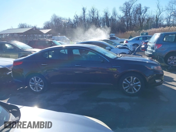 2013 Kia Optima LX z VIN 5XXGM4A71DG186111, wystawiony jako IAAI lot #41189410 z przebiegiem 214 084 mil mil oraz . Historia ofert i sprzedaży dostępna na DreamBid. Obrazek 13.