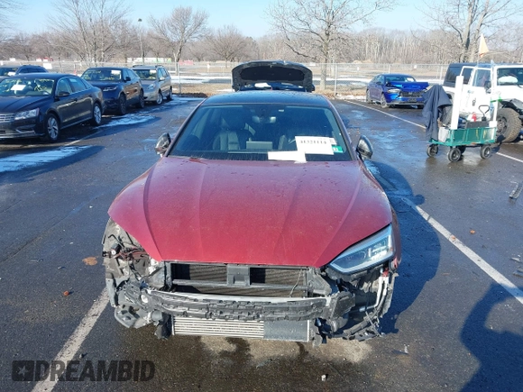 2018 Audi A5 Sportback Prestige z VIN WAUCNCF5XJA052165, wystawiony jako IAAI lot #41321114 z przebiegiem 62 648 mil mil oraz . Historia ofert i sprzedaży dostępna na DreamBid. Obrazek 12.