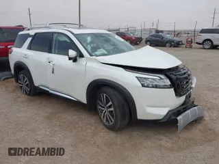 2024 Nissan Pathfinder Platinum with VIN 5N1DR3DG7RC302926, listed as a IAAI auction lot 41706681 with 4,146 mi miles. Bid and sale history available at carsss.com. Image 1.
