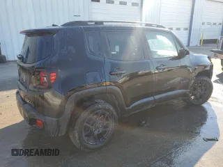 2020 Jeep Renegade Latitude with VIN ZACNJBBBXLPL40104, listed as a Copart auction lot 47108235 with 62,057 mi miles and Salvage Title. Bid and sale history available at carsss.com. Image 3.
