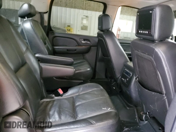 2008 GMC Yukon XL SLE w/3SA with VIN 1GKFC16068R147935, listed as a Copart auction lot 73584174 with 395,875 mi miles and Salvage Title. Bid and sale history available at carsss.com. Image 11.