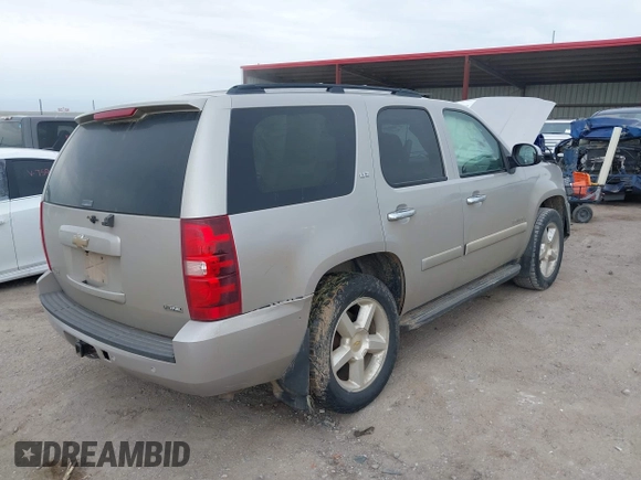 2008 Chevrolet Tahoe LTZ с VIN 1GNFK13028J228178, выставлен на аукционе IAAI как лот 42333269 с пробегом 196 714 миль миль и . История ставок и продаж доступна на DreamBid. Изображение 11.