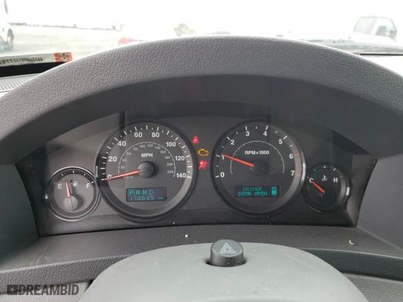 2006 Jeep Grand Cherokee Laredo with VIN 1J4HR48N66C296627, listed as a Copart auction lot 49120215 with 170,635 mi miles and Salvage Title. Bid and sale history available at carsss.com. Image 9.