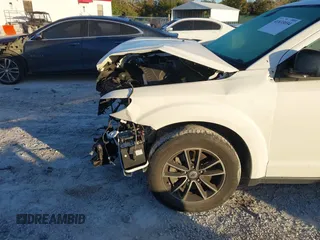 2018 Dodge Journey SE with VIN 3C4PDCAB3JT444417, listed as a IAAI auction lot 41833034 with 72,354 mi miles. Bid and sale history available at carsss.com. Image 6.