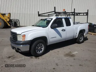 2008 GMC Sierra 1500 Work Truck z VIN 1GTEK19038Z289424, wystawiony jako Copart lot #64654285 z przebiegiem Nie podano mil oraz Czysty tytuł • Clean title. Historia ofert i sprzedaży dostępna na DreamBid. Obrazek 1.