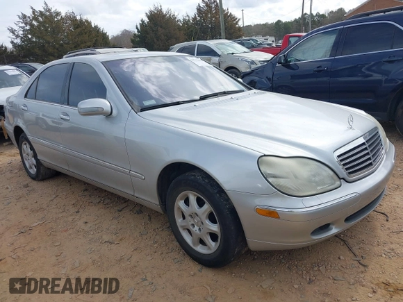 2002 Mercedes-Benz S-Class 4.3L with VIN WDBNG70J12A297441, listed as a IAAI auction lot 41712493 with 183,280 mi miles. Bid and sale history available at carsss.com. Image 1.