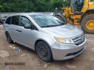 2011 Honda Odyssey LX with VIN 5FNRL5H26BB027144, listed as a IAAI auction lot 42456465 with 201,901 mi miles and . Bid and sale history available at DreamBid. Image 1.