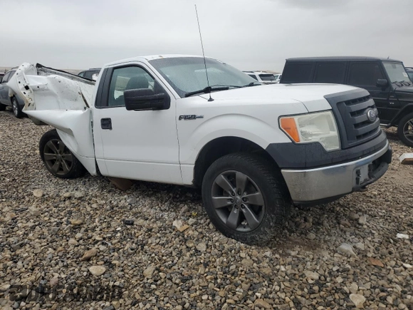 2010 Ford F-150 XL with VIN 1FTMF1EW4AKE00975, listed as a Copart auction lot 86004554 with 290,849 mi miles and Non Repairable. Bid and sale history available at DreamBid. Image 4.