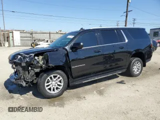 2021 Chevrolet Suburban LT z VIN 1GNSCCKD5MR333272, wystawiony jako Copart lot #52621765 z przebiegiem 192 451 mil mil oraz Szkoda całkowita • Salvage title. Historia ofert i sprzedaży dostępna na DreamBid. Obrazek 1.