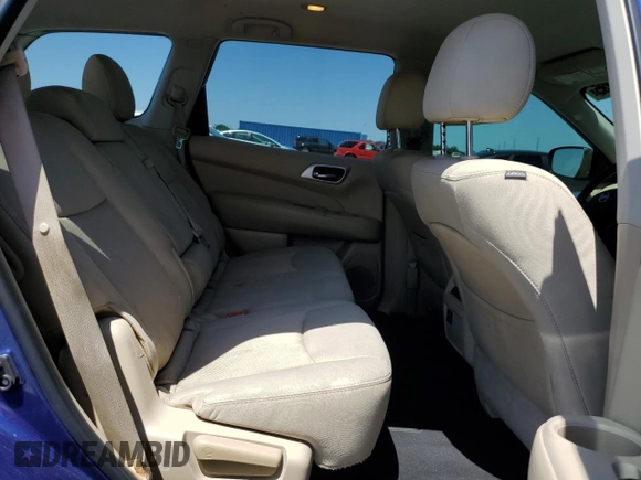 2018 Nissan Pathfinder SV z VIN 5N1DR2MN0JC656137, wystawiony jako Copart lot #52349295 z przebiegiem 96 230 mil mil oraz Szkoda całkowita • Salvage title. Historia ofert i sprzedaży dostępna na DreamBid. Obrazek 11.