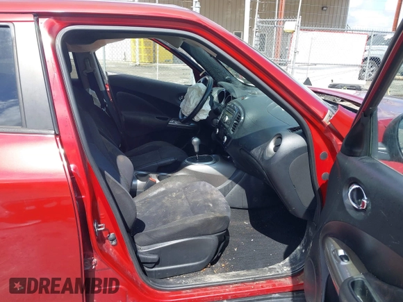 2014 Nissan Juke S with VIN JN8AF5MV7ET364402, listed as a IAAI auction lot 41808136 with 146,153 mi miles. Bid and sale history available at carsss.com. Image 5.